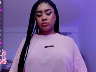 briana-walker webcam model