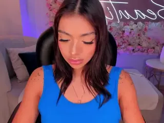 MaraRicci's Live Sex Cam Show