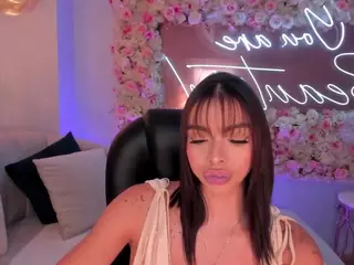MaraRicci's Live Sex Cam Show