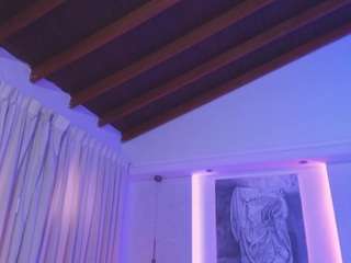nathalie-rivers Live Webcam on CamSoda