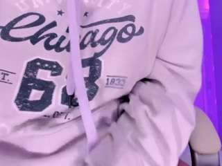nathalie-rivers Live Webcam on CamSoda