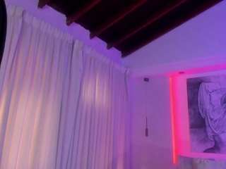 nathalie-rivers Live Webcam on CamSoda