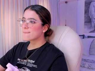 nathalie-rivers Tattoos live webcam