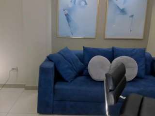 sunnyrivers's CamSoda show and profile