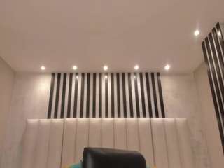 sunnyrivers live cam profile