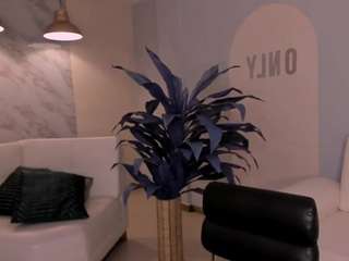sunnyrivers's live room