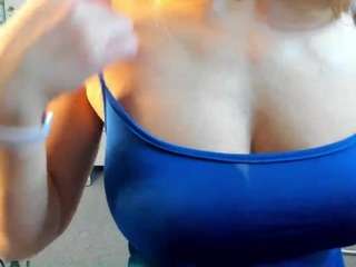 milf-tea webcam