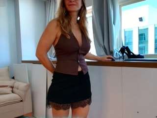 Tea live webcam show