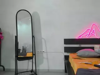 Tea's Live Sex Cam Show