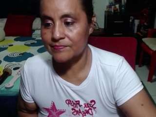 samy-mature Live Webcam on CamSoda