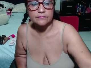 samy-mature