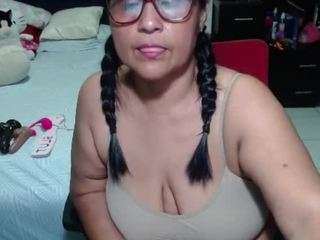 samy-mature