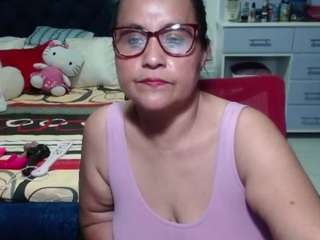 samy-mature webcam model