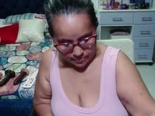 samy-mature