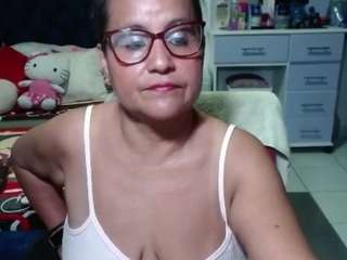 samy-mature webcam model