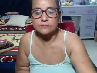 samy-mature Live Webcam on CamSoda