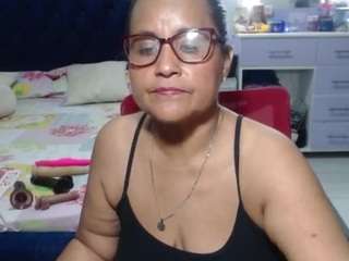 samy-mature Live Webcam on CamSoda