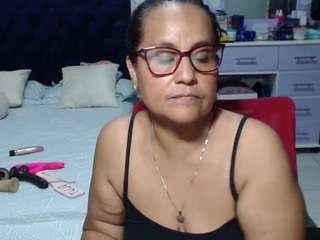 samy-mature