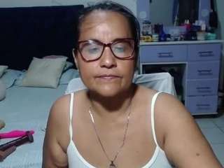 Bu model şu anda canlı. samy-mature
