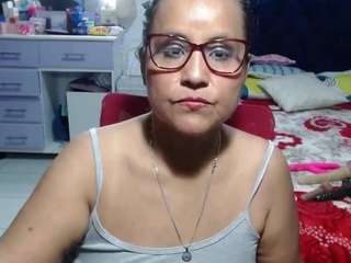 samy-mature Live Webcam on CamSoda