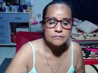 samy-mature
