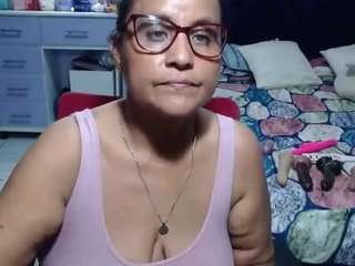 samy-mature