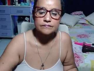samy-mature