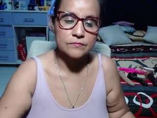 samy-mature