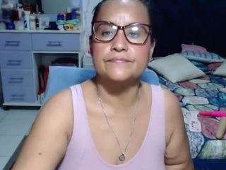 samy-mature