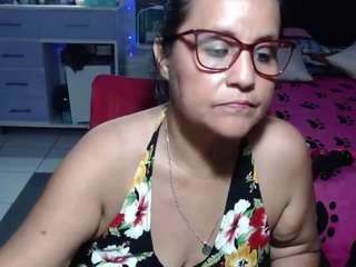 samy-mature
