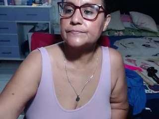 samy-mature