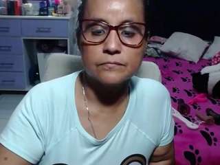 samy-mature