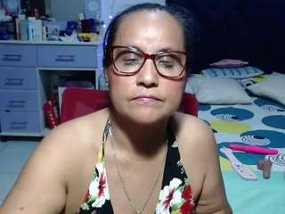 samy-mature