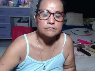 samy-mature