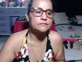 samy-mature