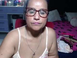 samy-mature