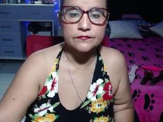 samy-mature