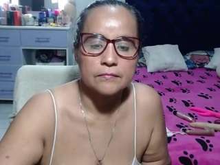 samy-mature