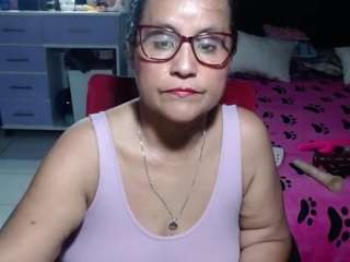samy-mature