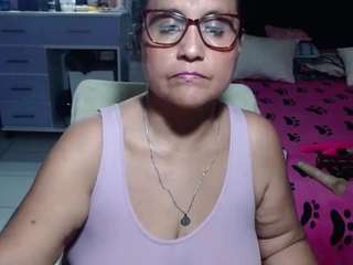 samy-mature