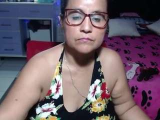 samy-mature