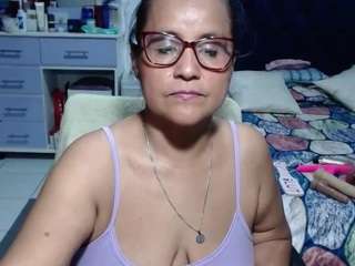 samy-mature