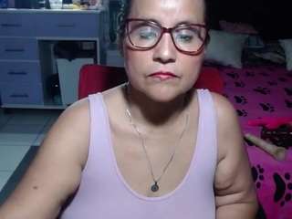 samy-mature