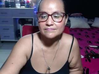 samy-mature