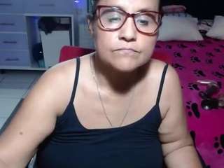 samy-mature