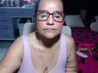 samy-mature