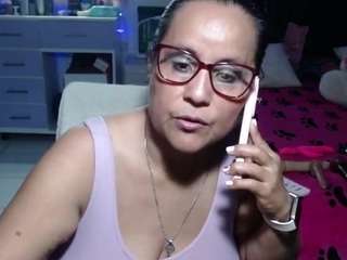 samy-mature