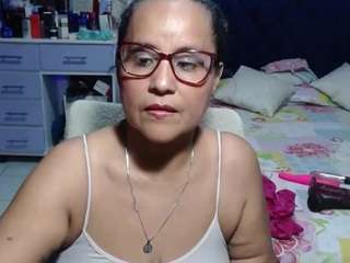 samy-mature