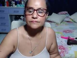 samy-mature