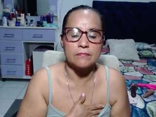 samy-mature